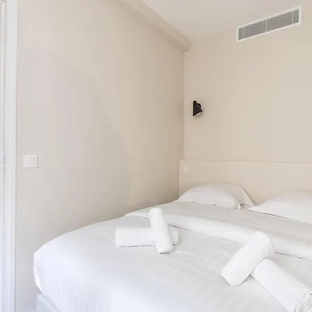 شقة Modern And Elegant 1bd Near Montmartre *